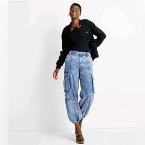 Future Collective with Kahlana Barfield Brown Mid-Rise Cargo Jeans